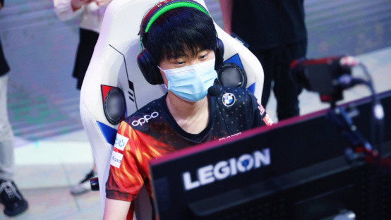 的球迷和从 的球迷和从